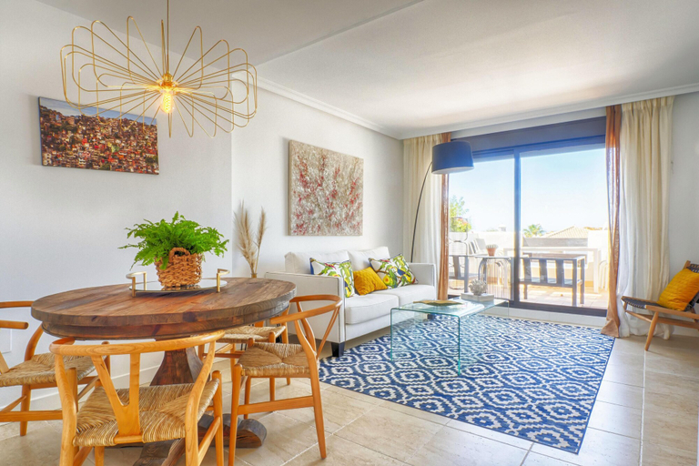 Room 4, Sunset Golf Penthouse, Málaga