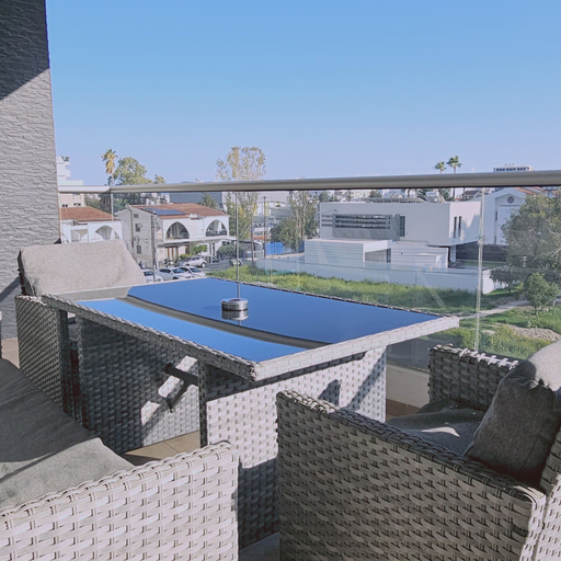 Room 5, 118 LCA - Stay White Petals Apartment, Larnaca