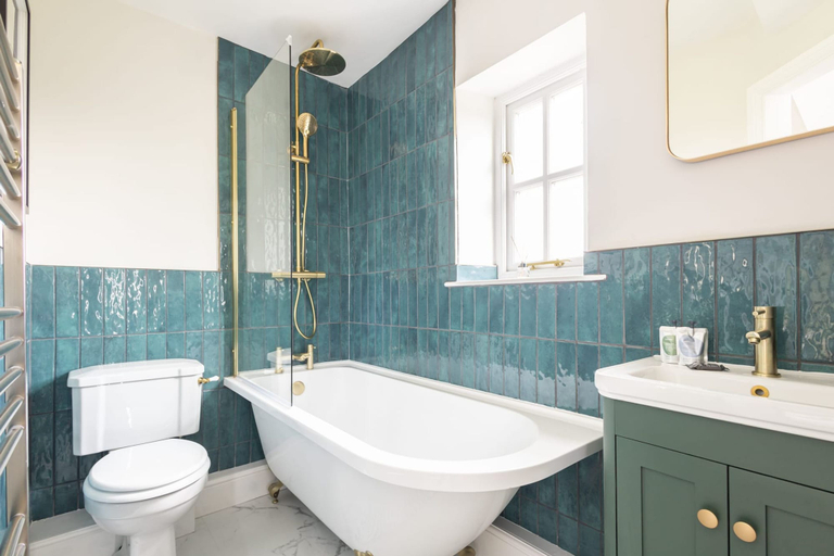 Bathroom 4, Host Stay Caedmons View, North Yorkshire