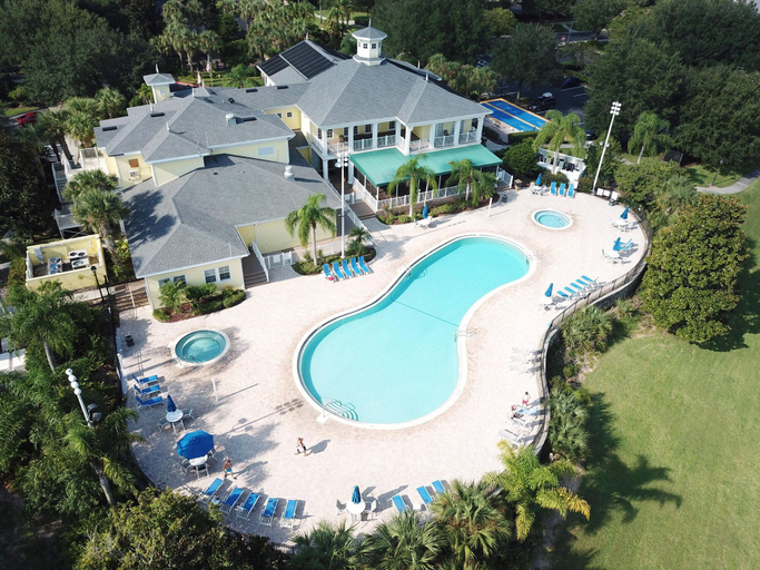 Room 4, 3 Bed 2 Bath Condo Bahama Bay Resort, Polk
