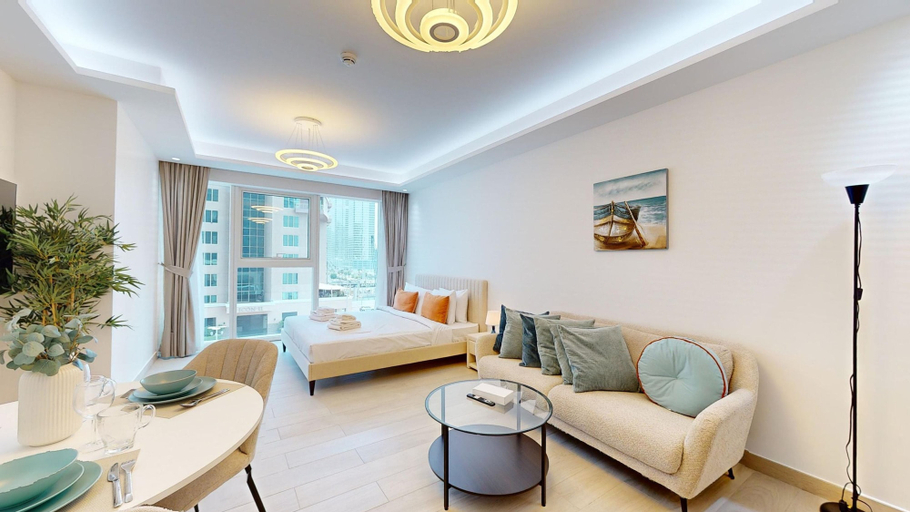 Room 4, JLT - Me Do Re Residence 310, Dubai