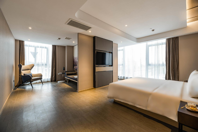 3, Atour Hotel Ningbo Waitan Road Jingxin Tiandi, Ningbo