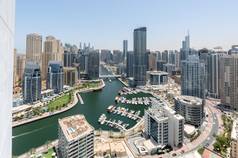Room 4, Chic 2BR w Dubai Marina Views, Dubai