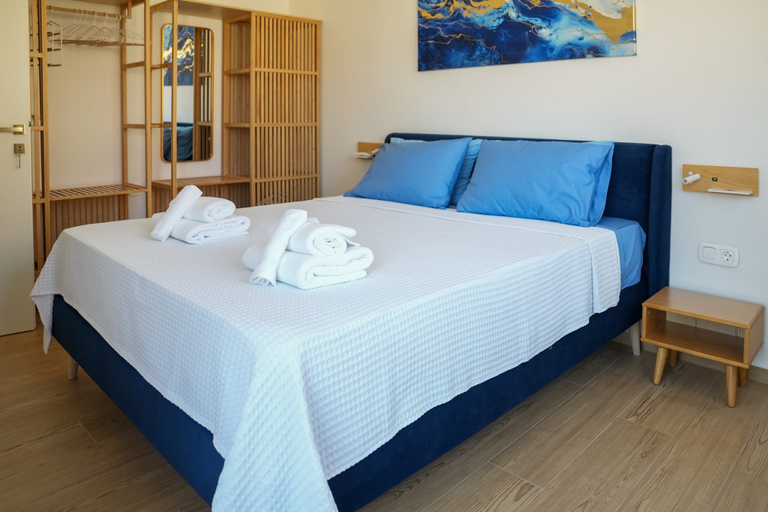 Bedroom 3, Sapphire Zafeirenias Gem House With Jacuzzi, Crete