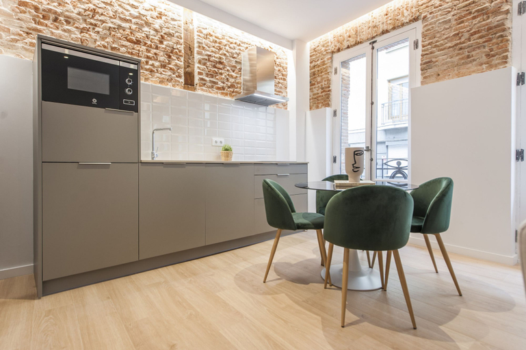Room 3, C Latina 3 Dcha in Madrid, Madrid