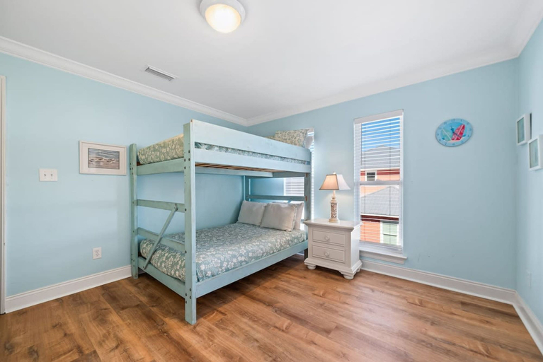 Room 3, Blue Lagoon Beach House, Baldwin