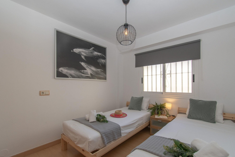 Room 5, Cambural Beach Apartment - Happy Rentals, Málaga