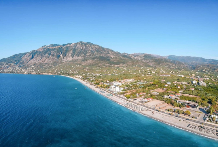 Room 3, Verga Beachside Getaway With Panoramic Seaviews, Peloponnese