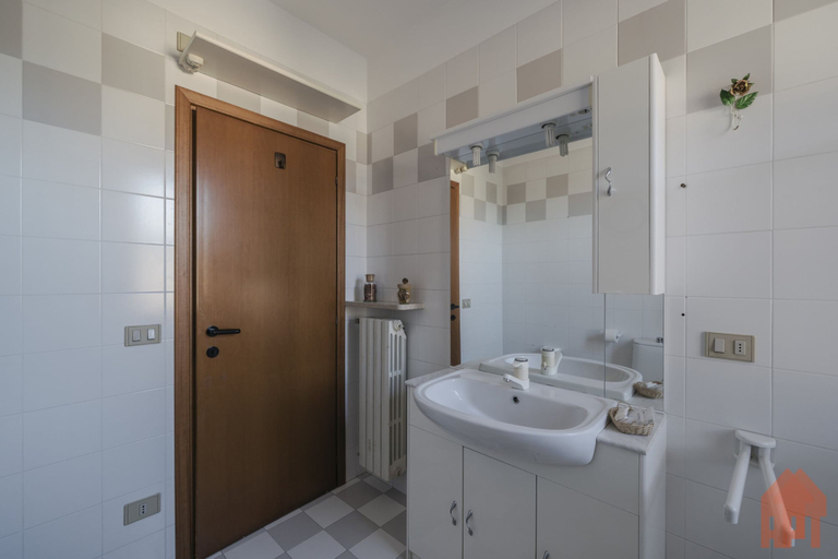 Room 5, Apt24 - The Roof in Desenzano del Garda, Brescia