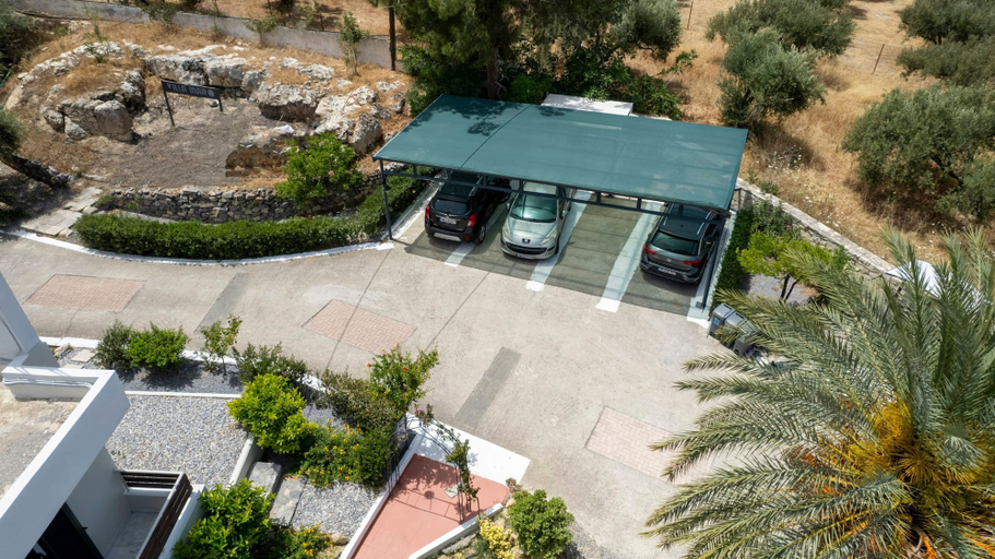 Room 1, Seaside Oasis Near Heraklion Villa Maro Getaway, Crete