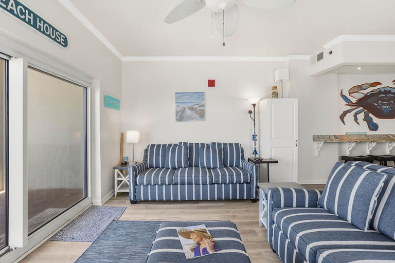 Room 3, Tradewinds 1301 Beachfront Top-floor, Baldwin