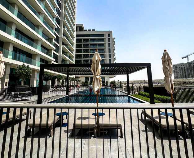 Exterior & Views, Cozy 2BR With Creek Views in Dubai Creek Harbour, Dubai