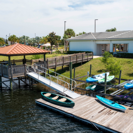Room 5, Gorgeous 4Bd w Pool Waterpark Storey Lake 4836m, Osceola