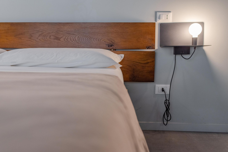 Room 2, Queen Apartment in Torino, Torino
