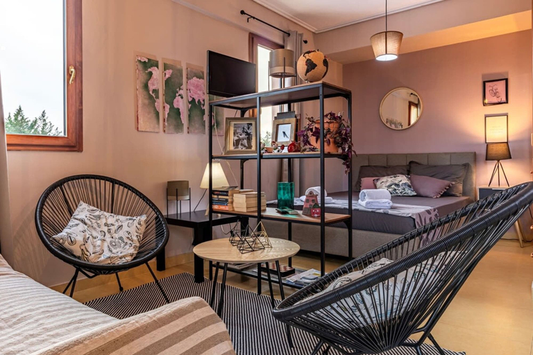 Room 3, Amalia s Serendipity City Lights Mountain Vistas, Peloponnese