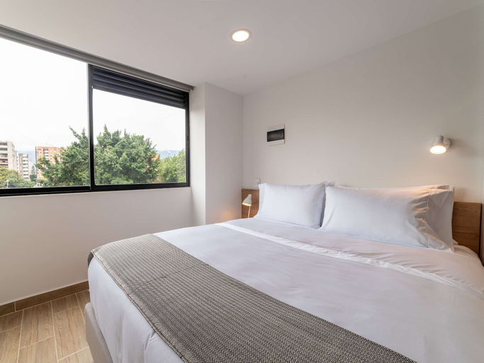 Room 5, w Radiant 3BR w Fantastic Deco in Laureles, Medellín