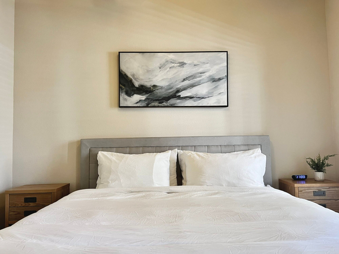 Bedroom 2, Relaxing 2-br Apt With Pool Hot Tub Gym, Washoe