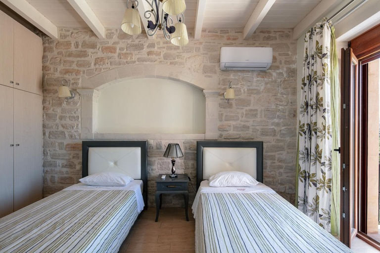 Bedroom 4, Villa Katerina Dio in Asteri, Crete