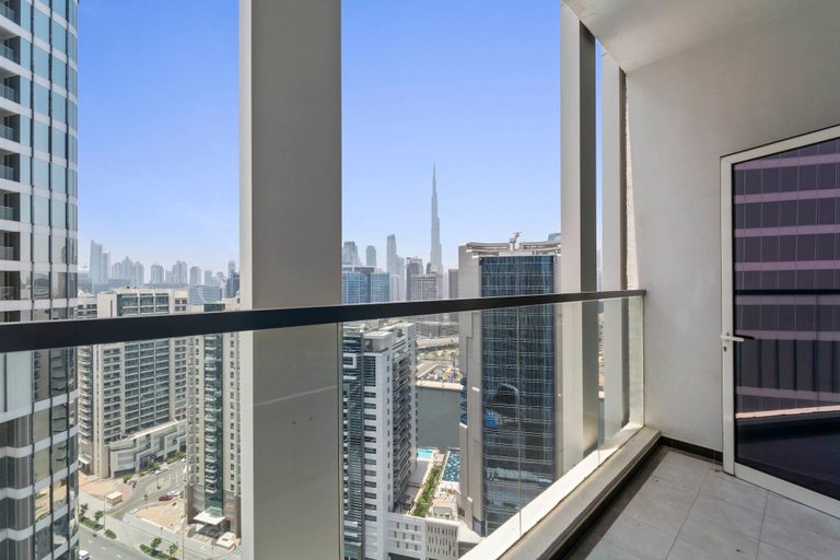 Others 5, Amazing Studio With Burj Khalifa View, Dubai