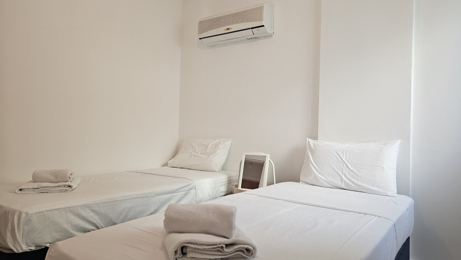 Bedroom 3, 141 LCA - Stay Miracle Apartment, Larnaca