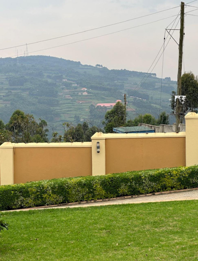 Others 4, Makanga Hill Suites, Kabale