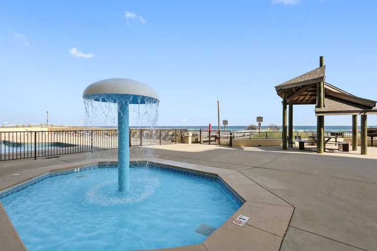 Room 5, Phoenix I 1047 Gulf-front 2 2 A Amenities, Baldwin