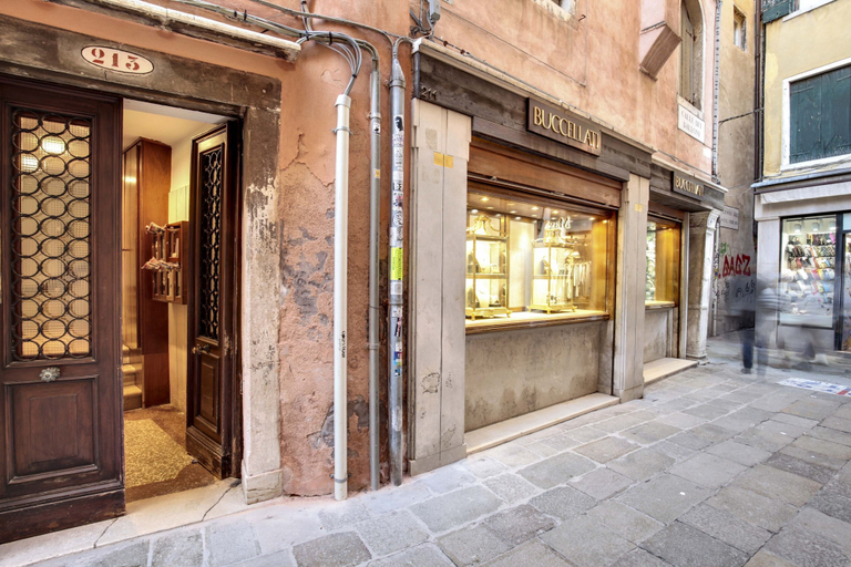 Room 5, Torre 1 S Marco by Wonderful Italy, Venezia