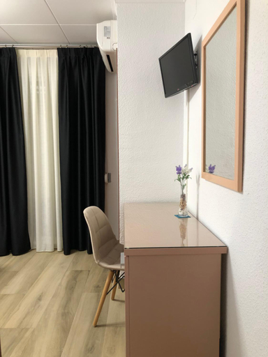 Bedroom 3, The Corner of Dreams, Valencia