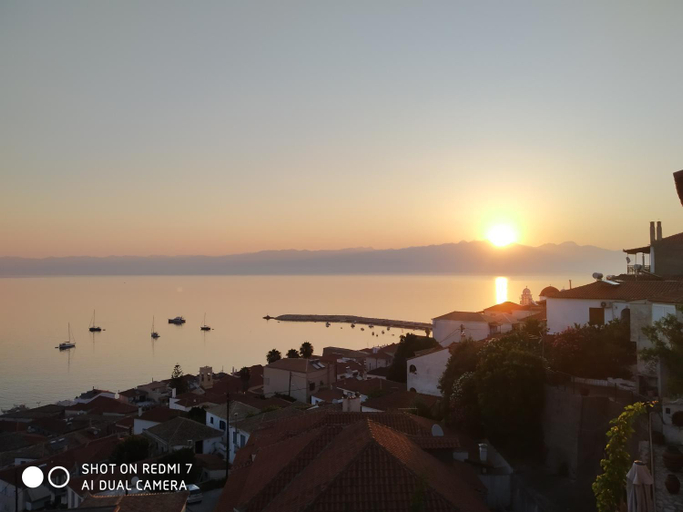 Others 3, Violetta Rooms, Peloponnese