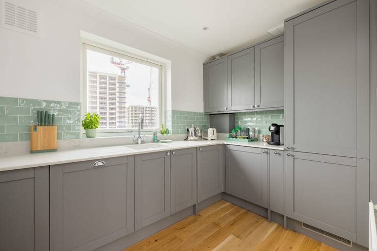 Others 5, Charming Primrose Hill Rooftop Duplex, London