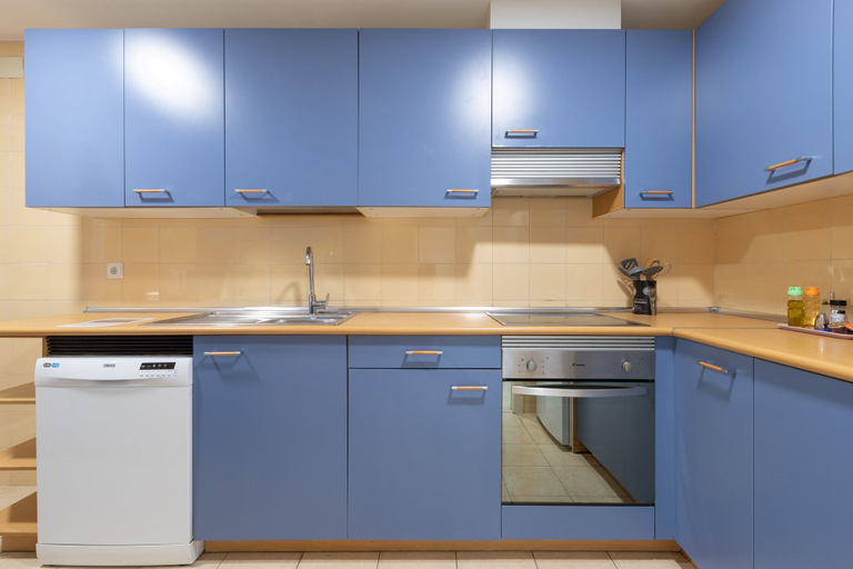 Room 5, Aguamarina Gamonal in Marbella, Málaga