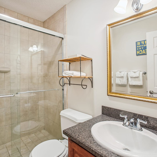 Room 3, Oceanfront Oasis Steps From St Augustine Beach, Saint Johns