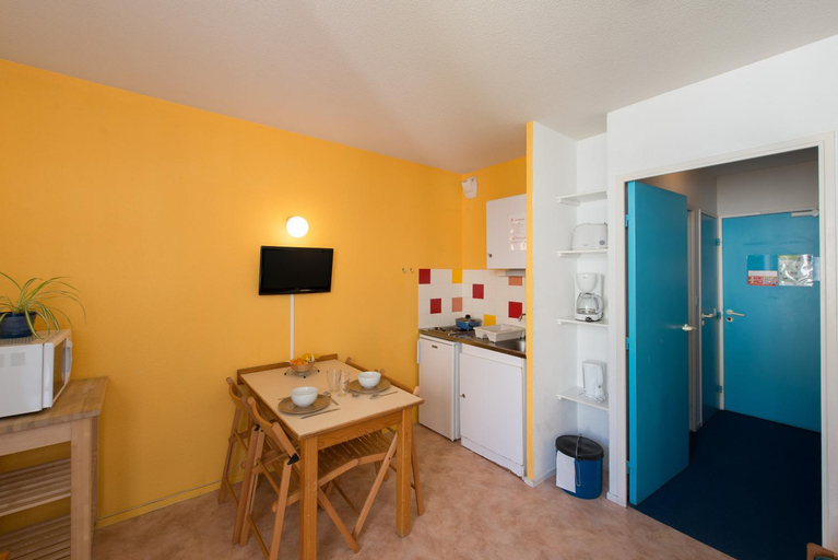 Others 2, Residence L'Oceane, Andernos, Gironde