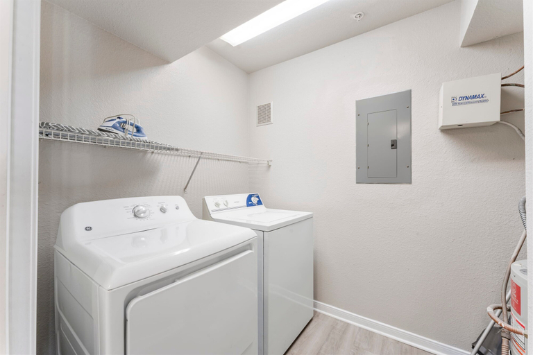 Bathroom 3, Central Quaint 1BR Close to UT Moody Center DT, Travis