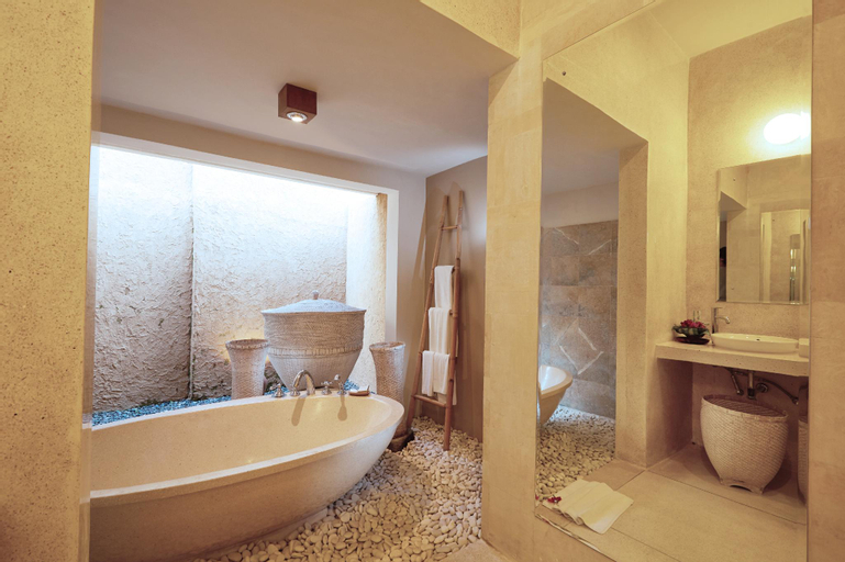 Bathroom 3