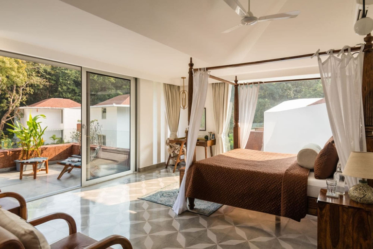 Room 2, Mi Kasa by Hireavilla - 3BR w Pool in North Goa, North Goa