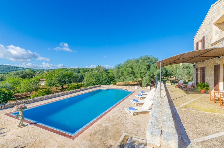 Room 2, Ca Na Ramona With 4 Bedrooms and 5 Bathrooms, Baleares