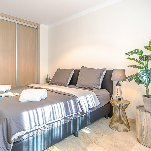 Room 2, Apt Mairena Forest sea View Pool, Málaga