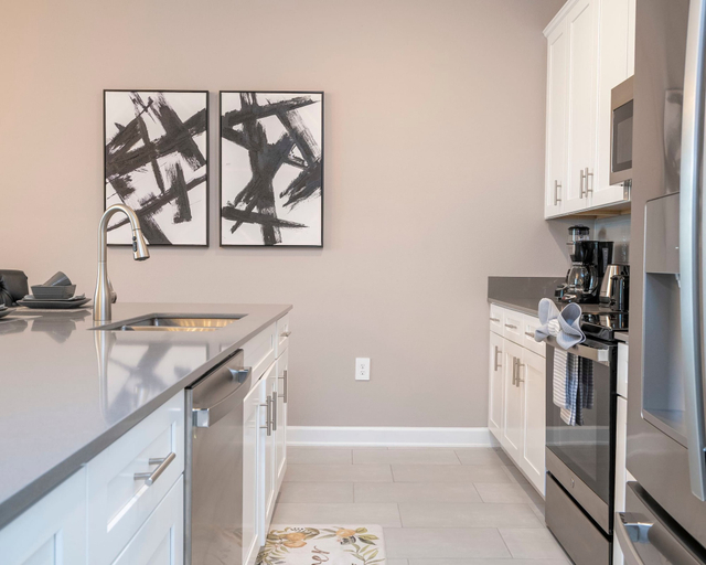 Room 4, 4Bd Close to Disney With Pool at Storey Lake 2560, Osceola