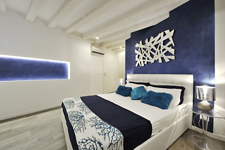 Bedroom 3, Ca Forner by Wonderful Italy, Venezia
