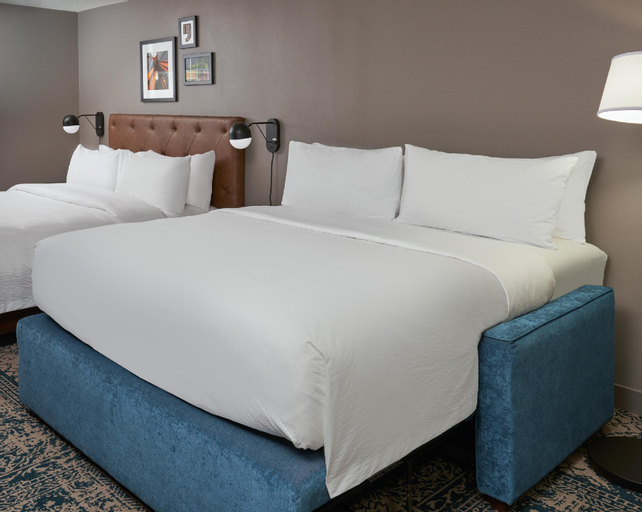 Bedroom 27