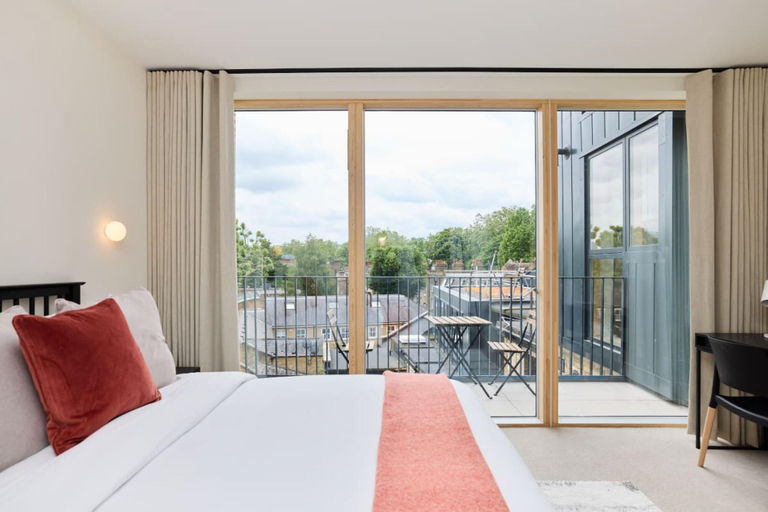Others 3, The East London Mile Hideout - Trendy 3bdr Flat With Balcony, London