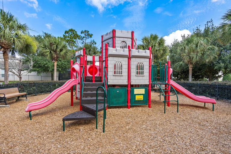 Room 2, Mickey s Splash Pad 2 Miles to Disney, Osceola