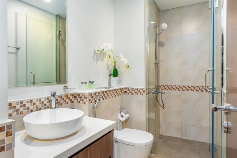 Bathroom, 1 BR Burj Khalifa View at Vera, Dubai