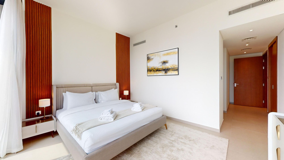 Room 5, Downtown - Blvd Heights T2 1802, Dubai