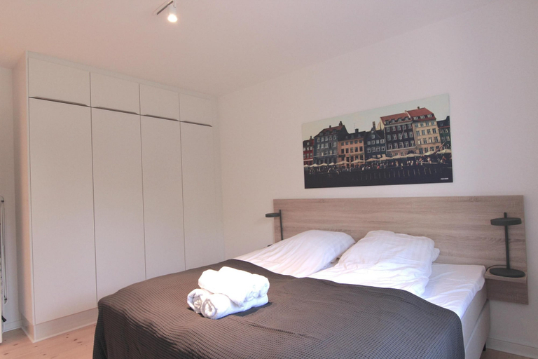 Room 2, Great 2-bed w Balcony in Charlottenlund, Gentofte