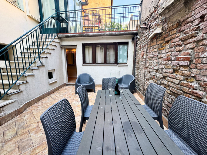 Others 5, Cupido Suite by Ca-sa Check, Venezia