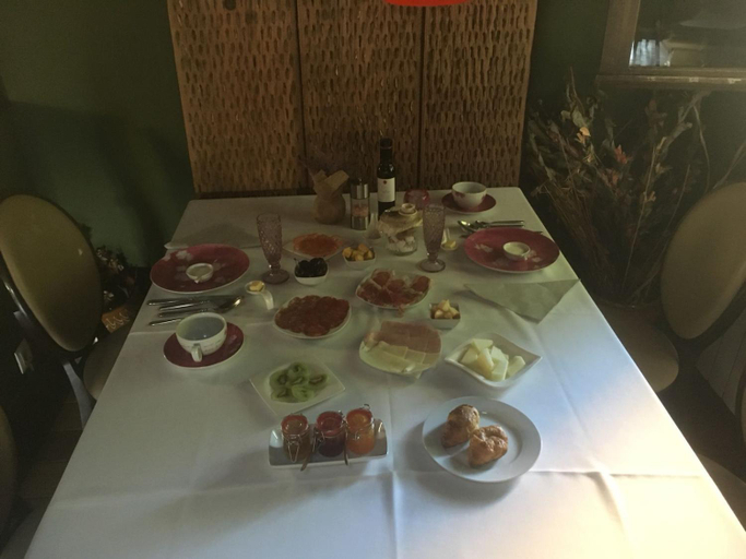 Food & Drinks 5, Posada Real Torre Berrueza, Burgos
