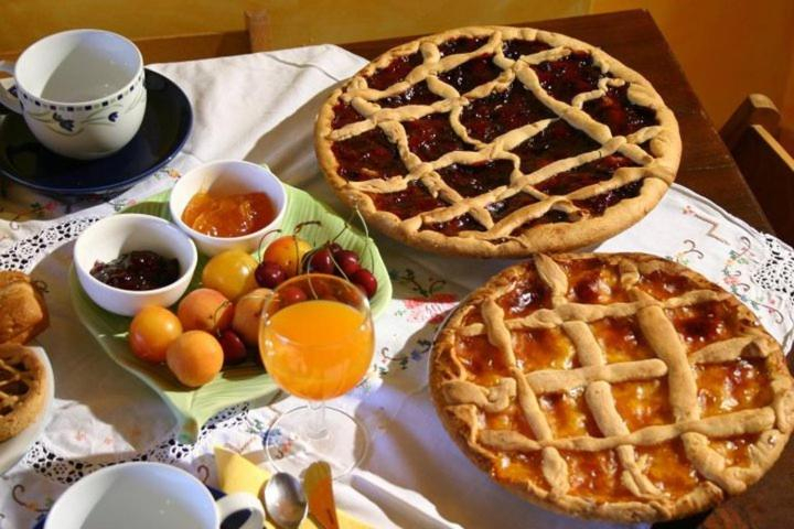Others 3, Bed and Breakfast San Firmano, Macerata