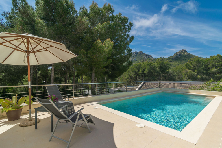 Room 4, Carritx With 4 Bedrooms and 4 Bathrooms, Baleares